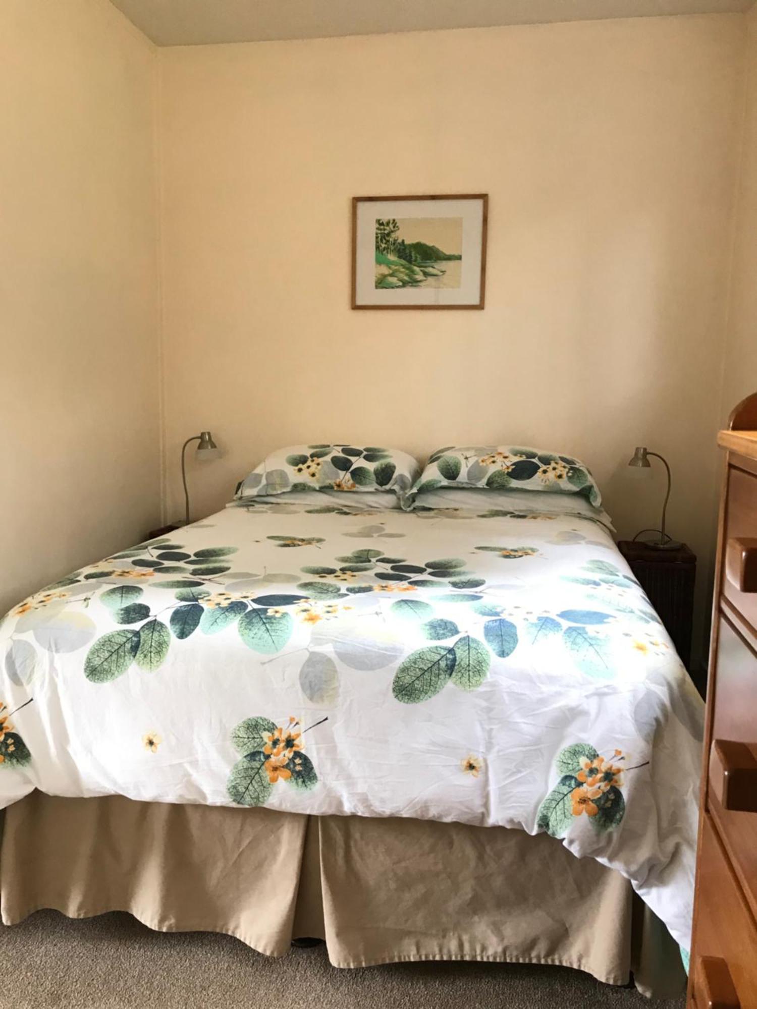 Driftwood Village Cottages Sturdies Bay Kamer foto