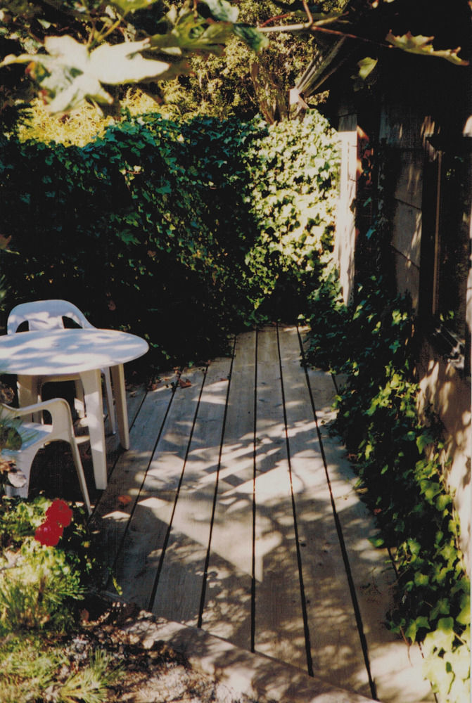 Driftwood Village Cottages Sturdies Bay Buitenkant foto
